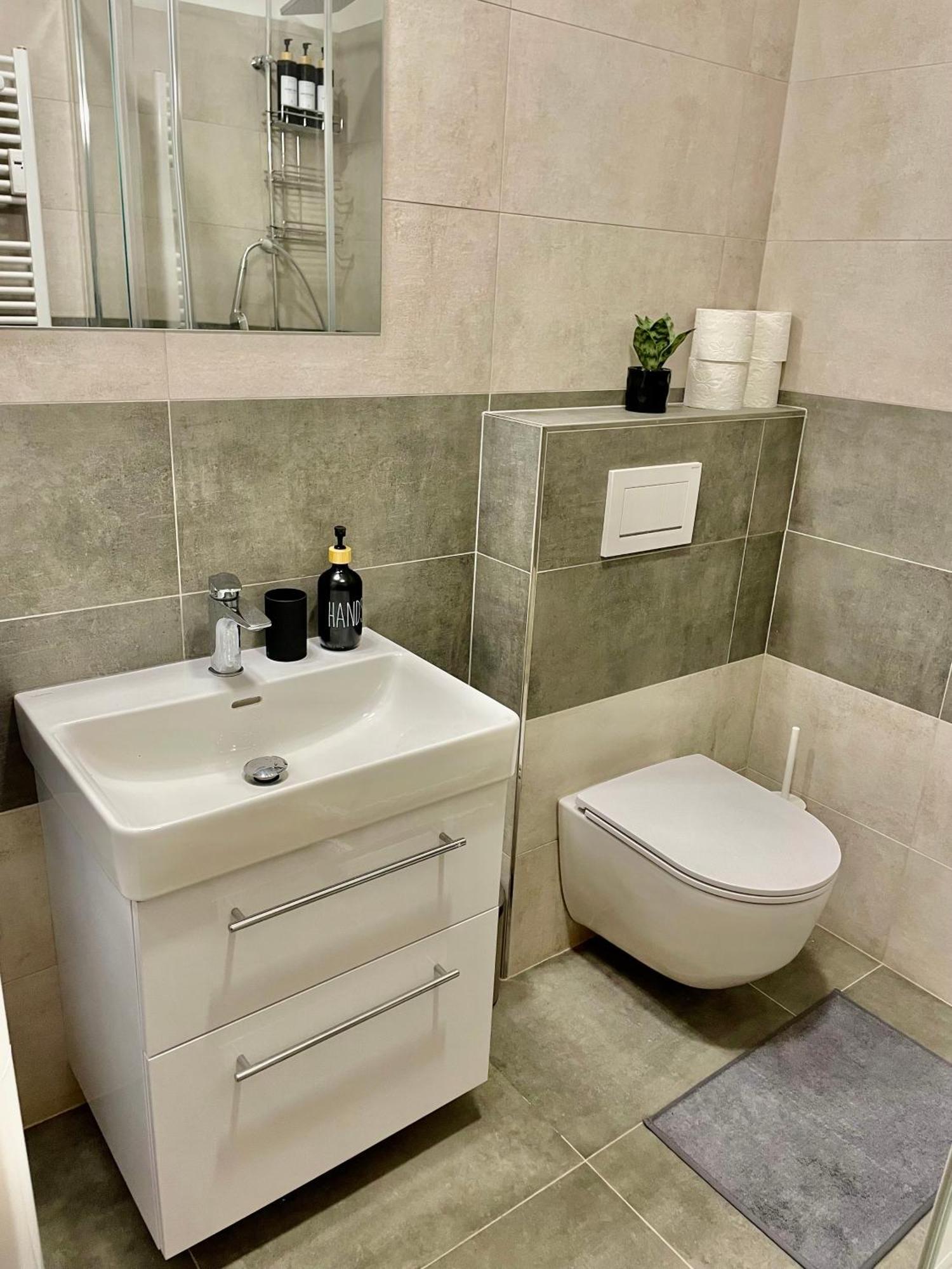 Apartment Navi- Modern Studio In Krkonose Foothills Stare Buky Екстериор снимка